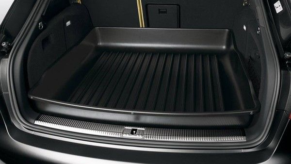 Коврики в багажное отделение - Поддон в багажник А4(8K)