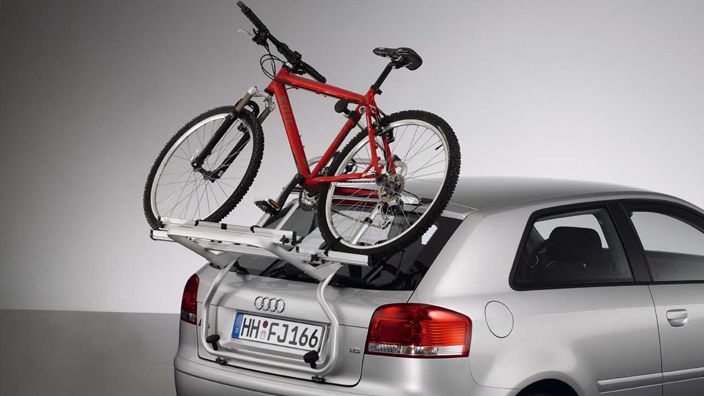 Крепления для велосипеда - Багажник для перевозки велосипедов на крышке багажника