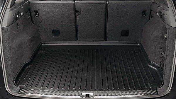 Коврики в багажное отделение - Коврик в багажник Q7(4M)