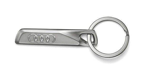 Брелки для ключей - Металлический брелок Audi