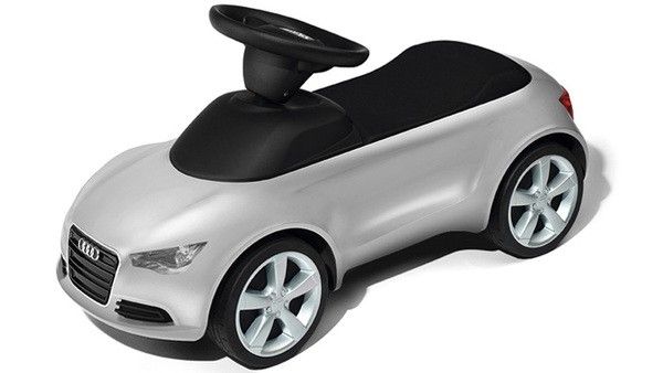 Audi для детей - Детский автомобиль Audi Junior quattro Silver