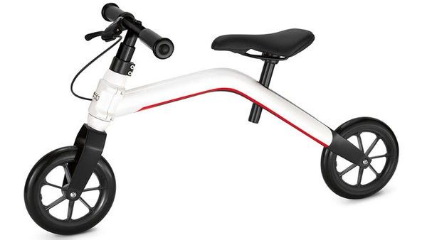 Audi для детей - Беспедальный велосипед Audi Junior Runner